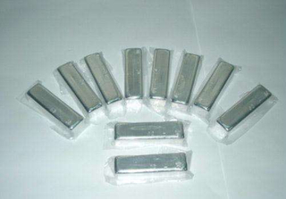 Indium metal (en) -ingot